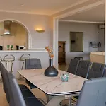 Welcs 281 Emp Con Piscina Compartida Villa