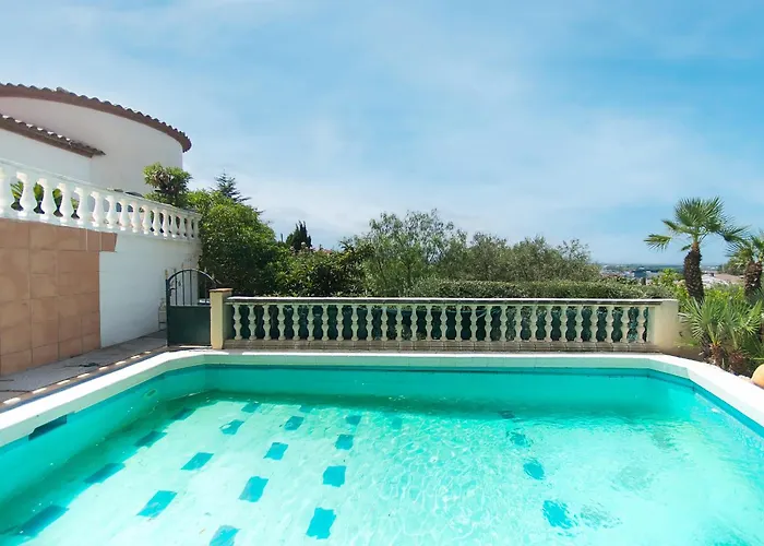 Welcs 281 Emp Con Piscina Compartida Roses