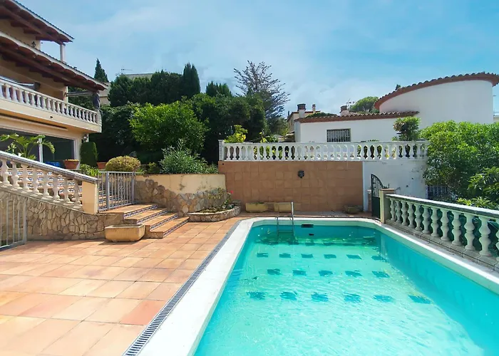 Welcs 281 Emp Con Piscina Compartida Roses